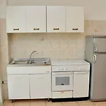 Spacious Seaside Flat For Large Families *