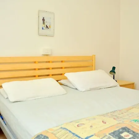 Spacious Seaside Flat For 7 Guests - Beahost 아파트 비비오네